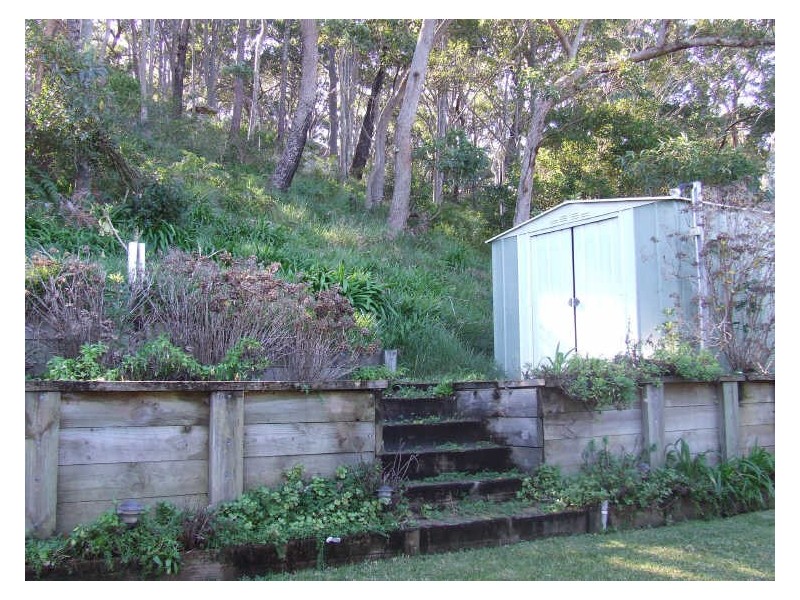 13 Kendall Crescent, Burrill Lake NSW 2539