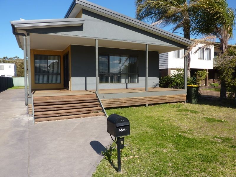 6 Queanbeyan Avenue, Burrill Lake NSW 2539