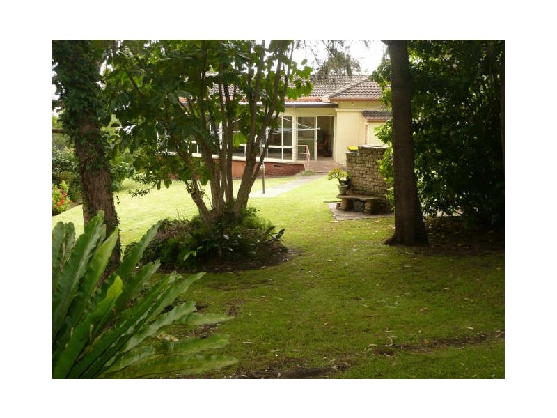 17 Davies Street, Mollymook NSW 2539