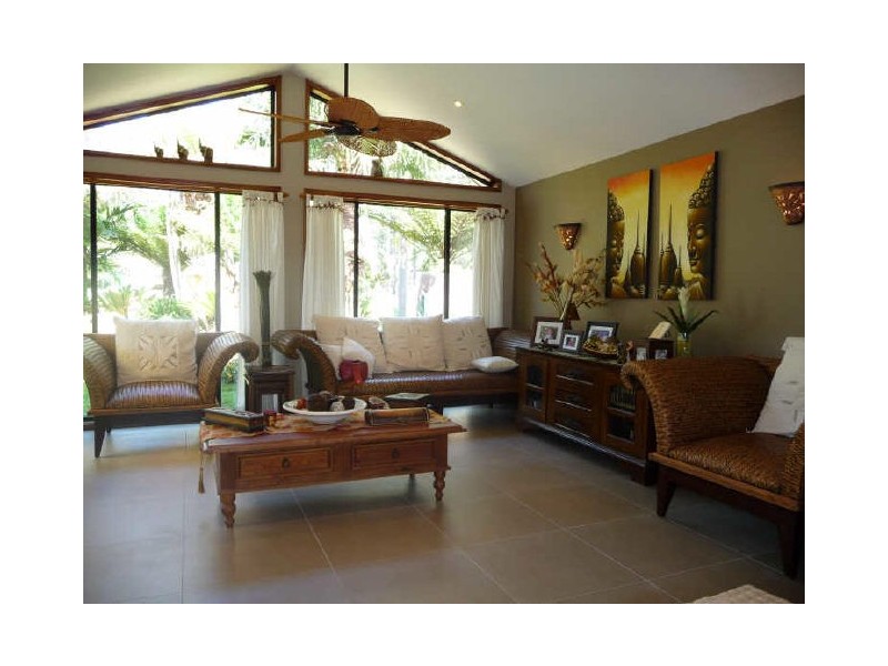 17 Kings Point Drive, Kings Point NSW 2539