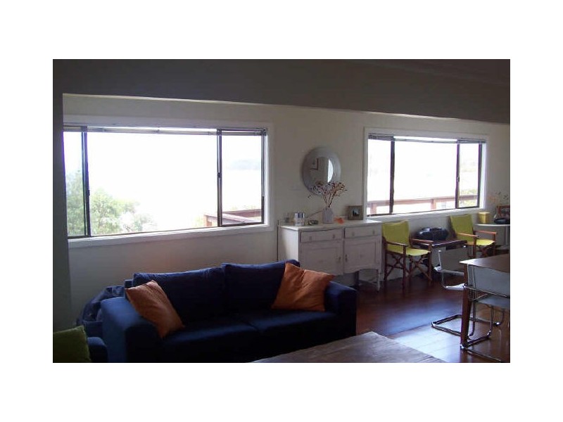 12 Jones Ave, Mollymook NSW 2539