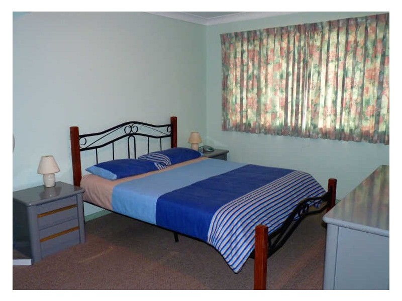 2/5 Murramerang Street, Mollymook NSW 2539