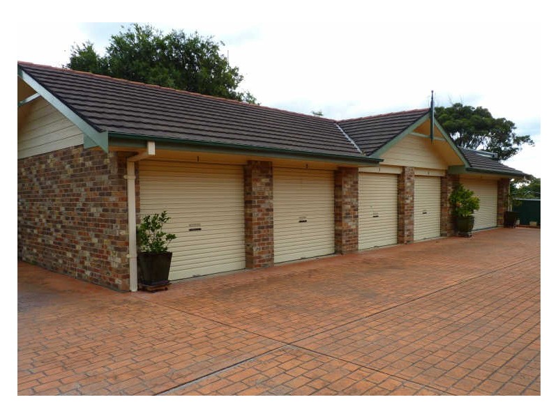 2/5 Murramerang Street, Mollymook NSW 2539