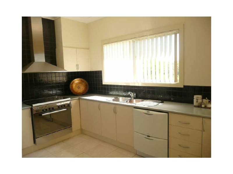 8 Everett Court, Mollymook NSW 2539