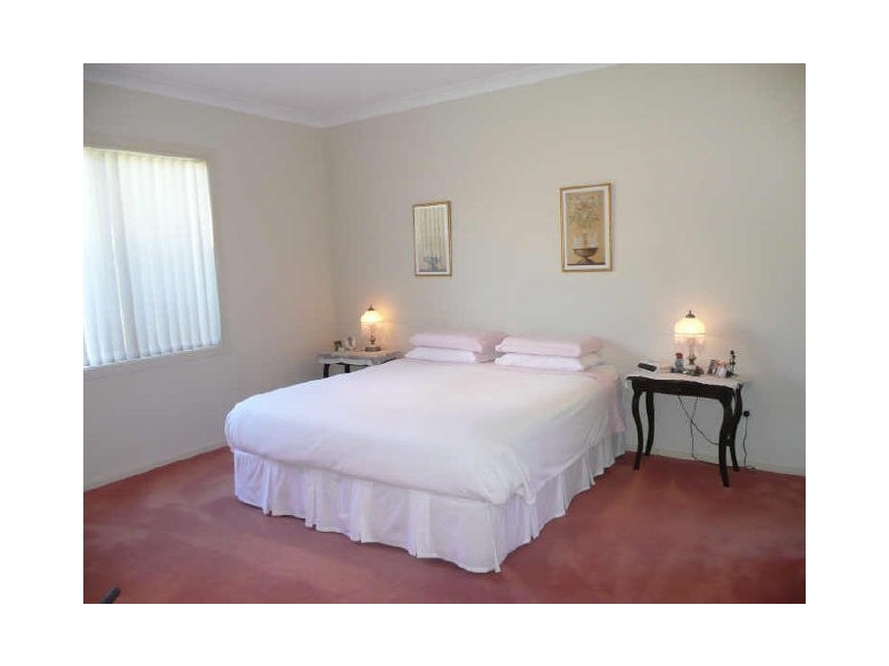 8 Everett Court, Mollymook NSW 2539