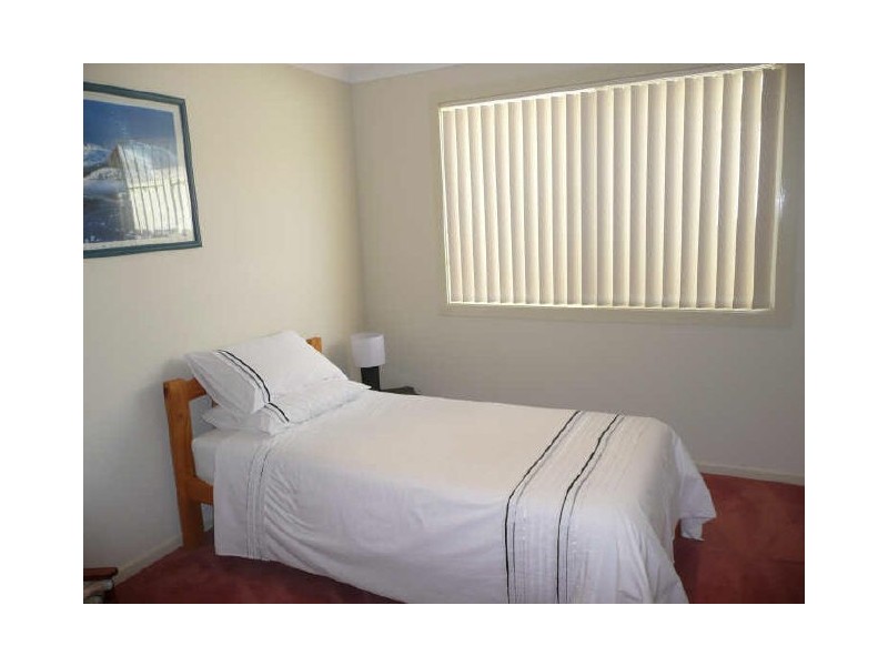 8 Everett Court, Mollymook NSW 2539