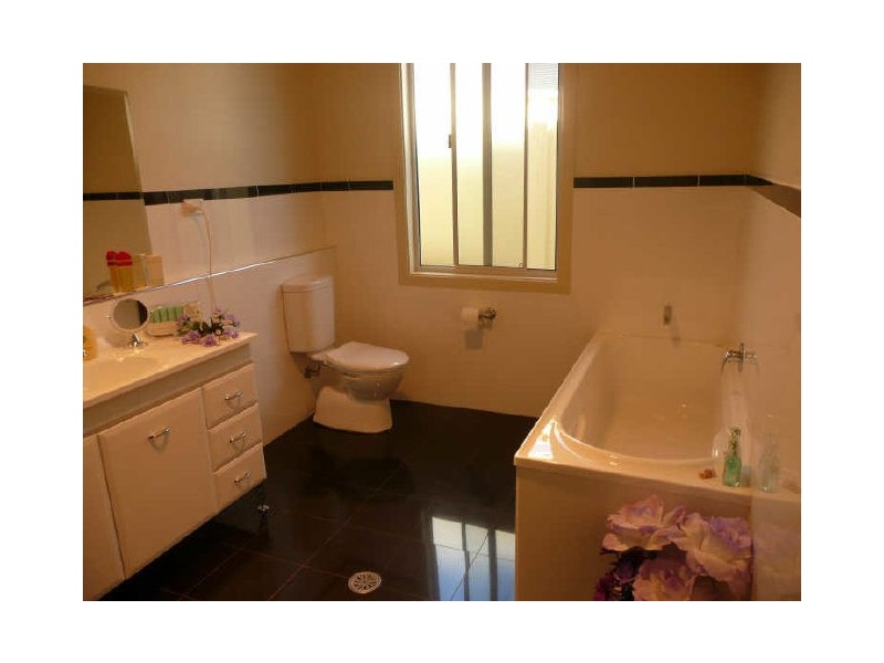 8 Everett Court, Mollymook NSW 2539