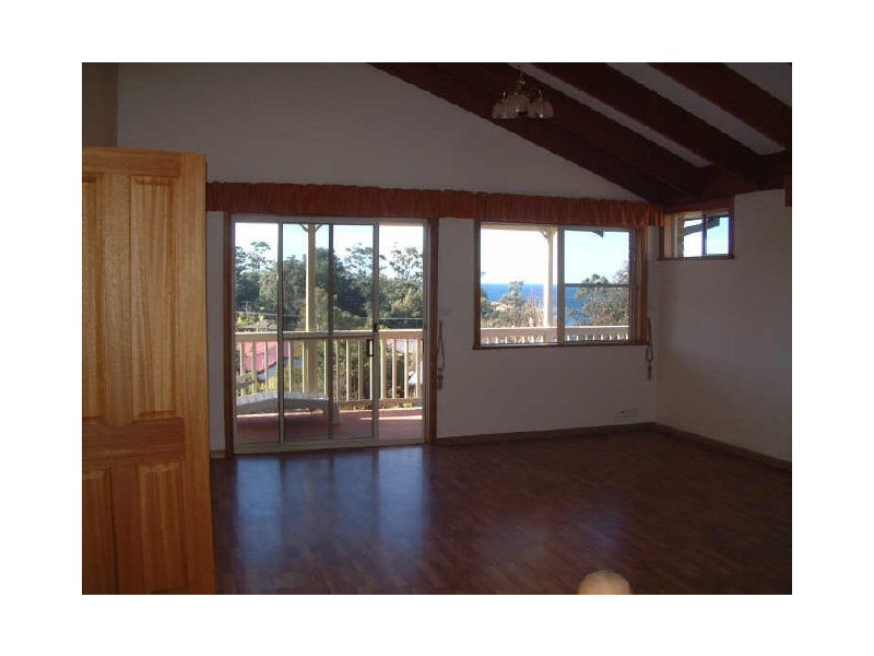 41 Seaview Street, Mollymook NSW 2539