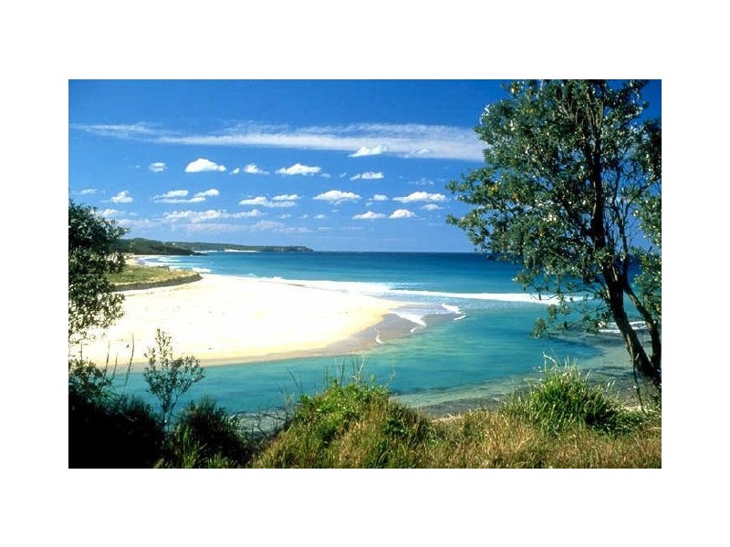 55 Wallaroy Drive, Burrill Lake NSW 2539