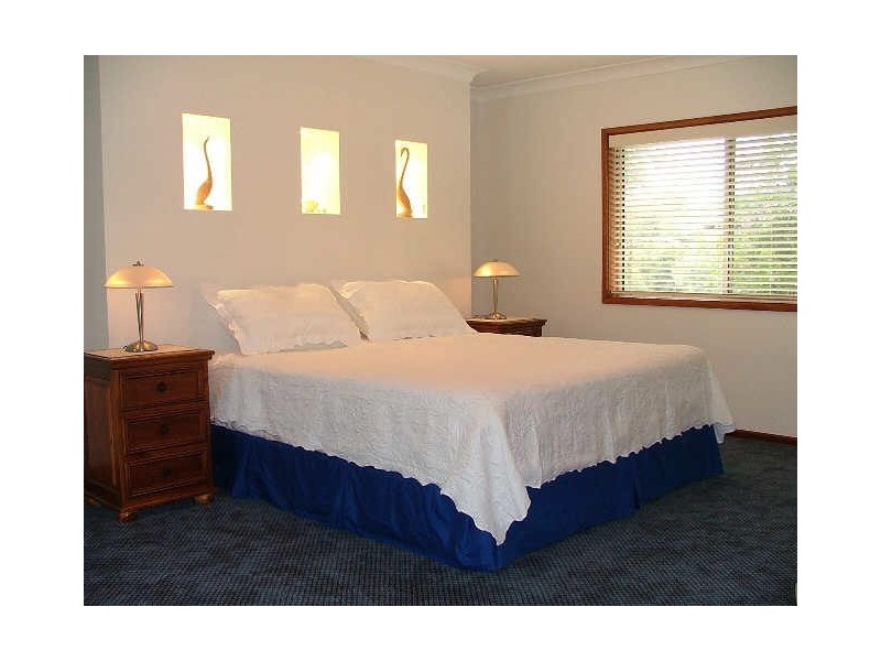 4 Clissold Street, Mollymook NSW 2539