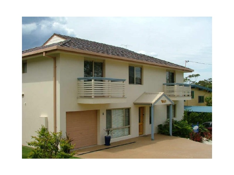4 Clissold Street, Mollymook NSW 2539