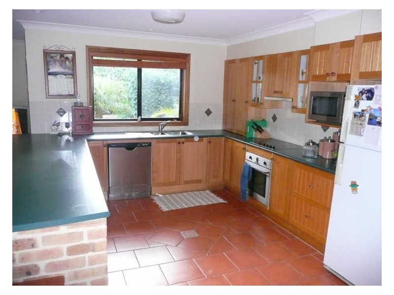 204 Matron Porter Drive, Mollymook NSW 2539