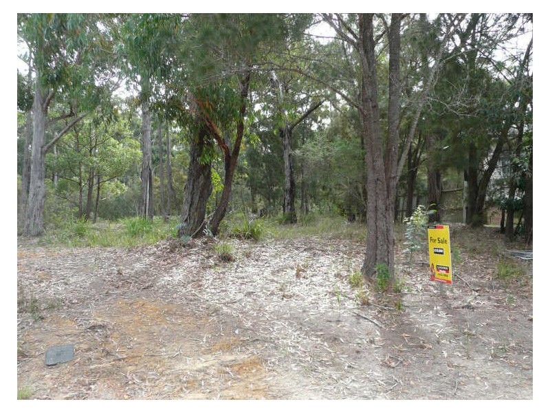 4 Orion Place, Lake Tabourie NSW 2539
