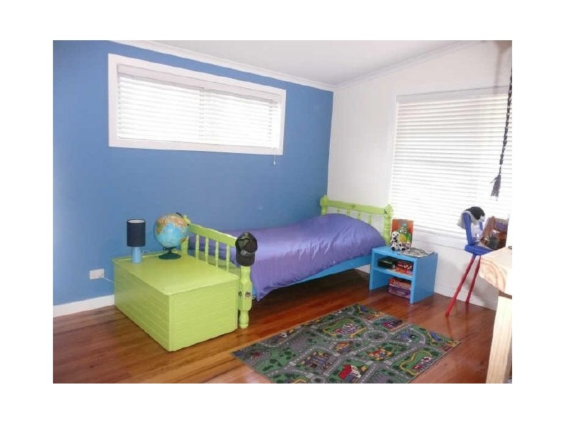 20 Weymouth Road, Lake Tabourie NSW 2539