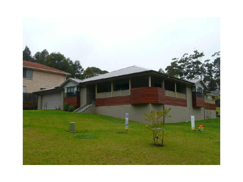 11 Woodalla Way, Narrawallee NSW 2539