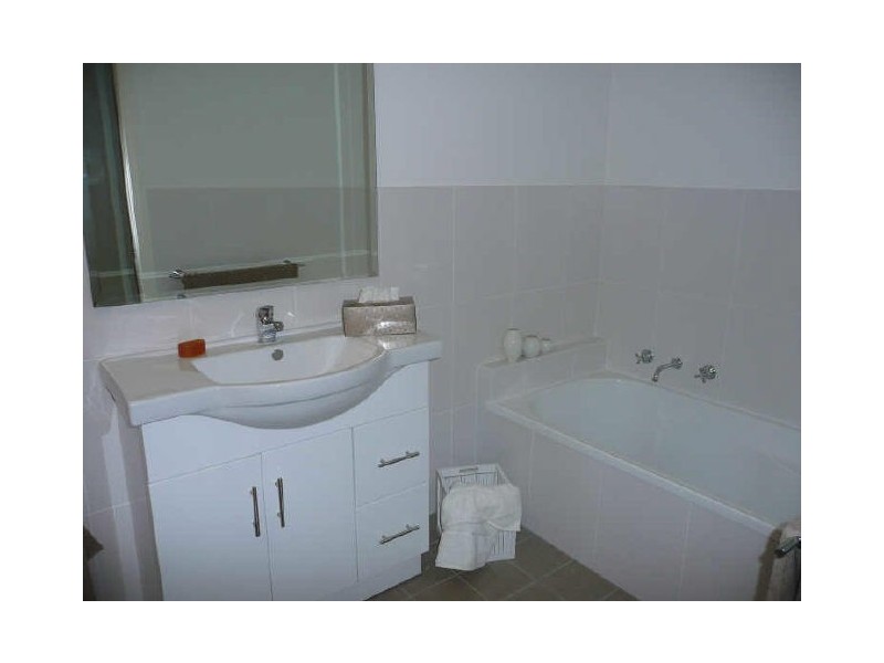 11 Woodalla Way, Narrawallee NSW 2539