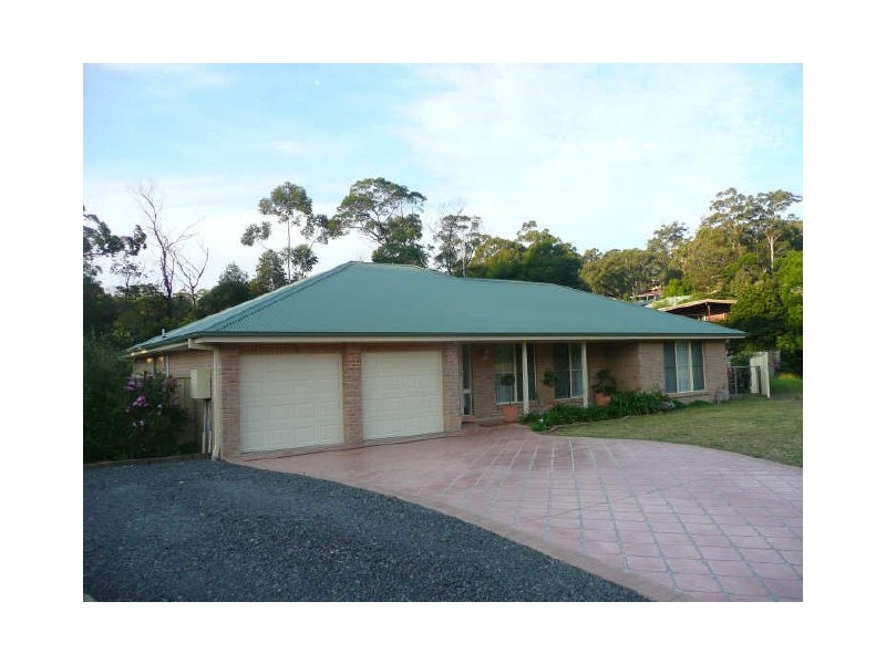 4 Henry Place, Kings Point NSW 2539