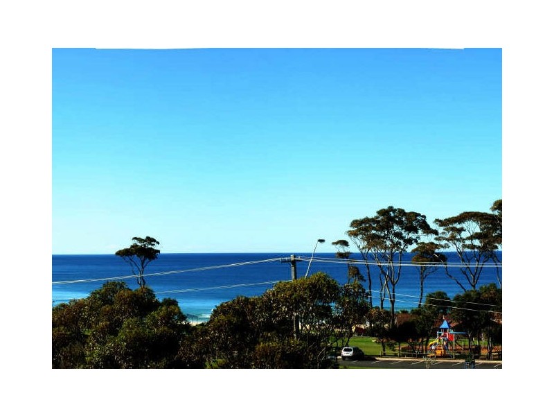 1 Davies Street, Mollymook NSW 2539