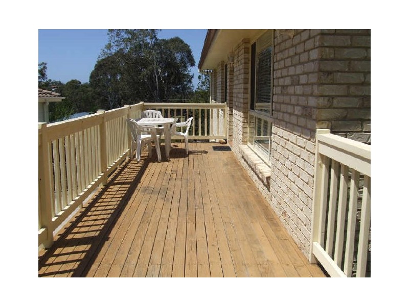 13 Treetops Crescent, Mollymook NSW 2539