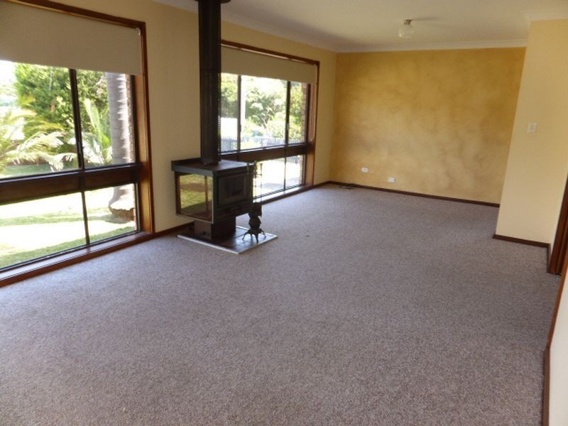 15 Dowling Street, Ulladulla NSW 2539