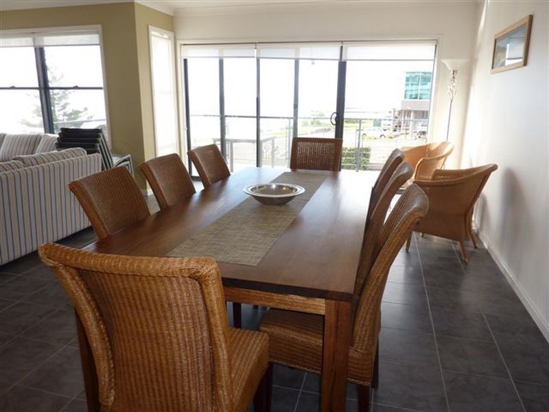 4/5 Golf Avenue, Mollymook NSW 2539