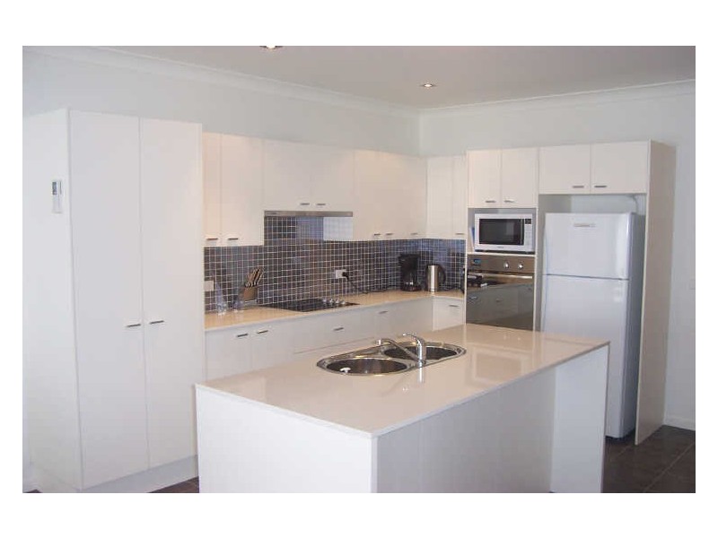 4/5 Golf Avenue, Mollymook NSW 2539