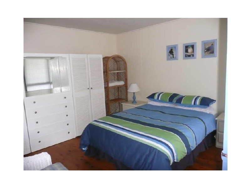 1 Surfers Avenue, Narrawallee NSW 2539