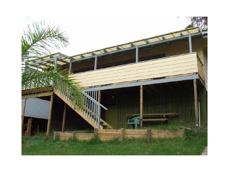 2 North East Place, Mollymook NSW 2539