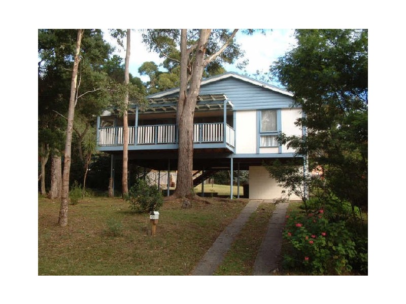 9 Lockhart Avenue, Mollymook NSW 2539
