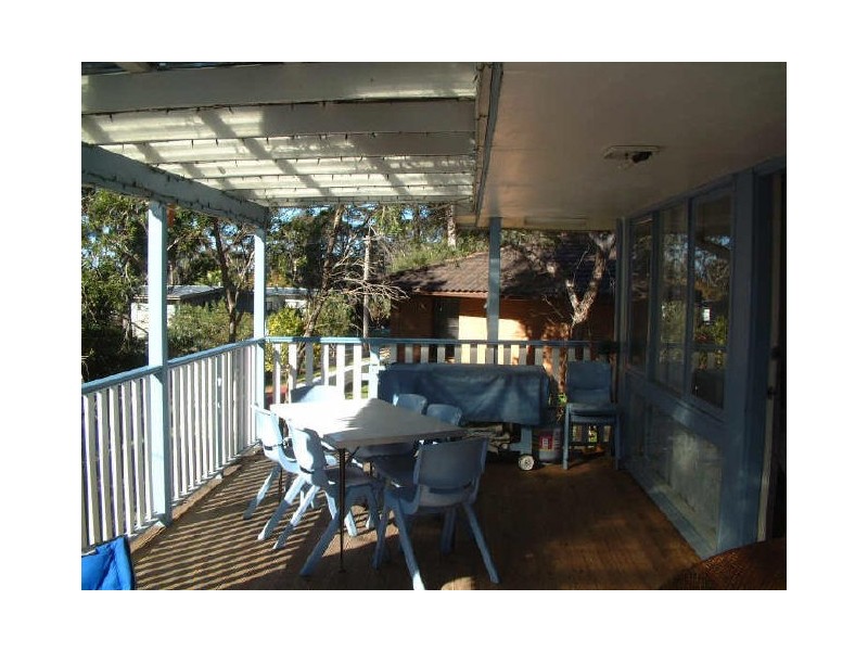 9 Lockhart Avenue, Mollymook NSW 2539