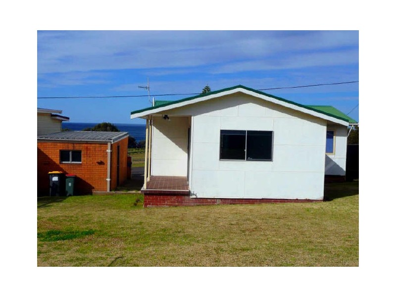 63 Seaside Parade, Dolphin Point NSW 2539