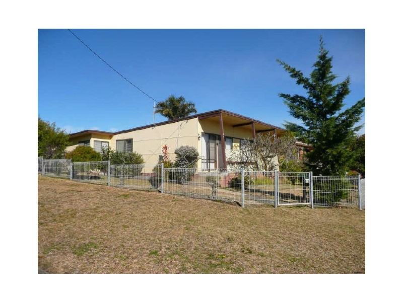 24 Owen Street, Ulladulla NSW 2539