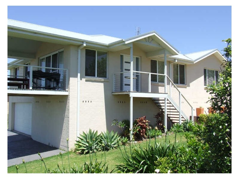 32 Huntingdale Drive, Mollymook NSW 2539
