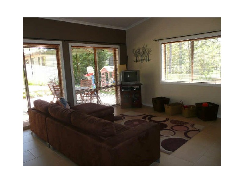 53 Leo Drive, Narrawallee NSW 2539