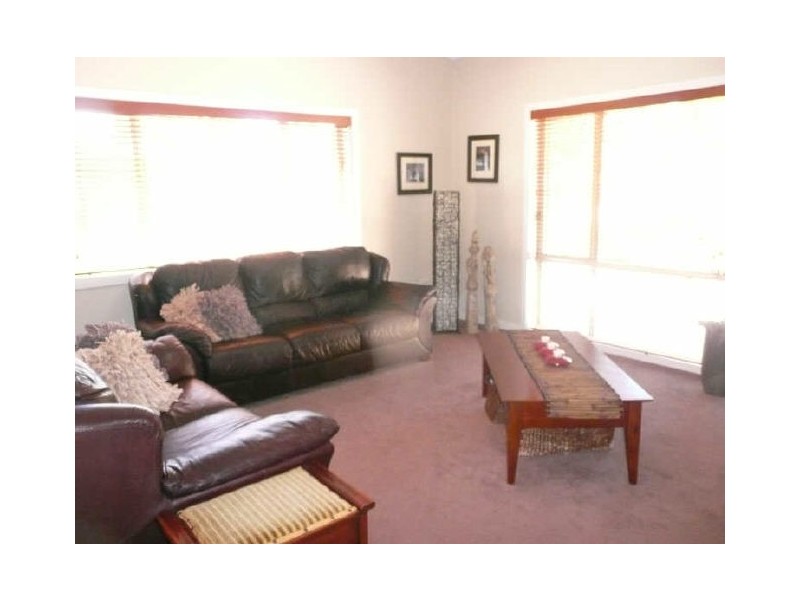 53 Leo Drive, Narrawallee NSW 2539