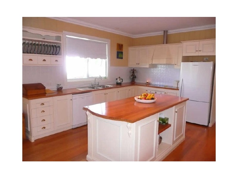 8 Drury Lane, Milton NSW 2538