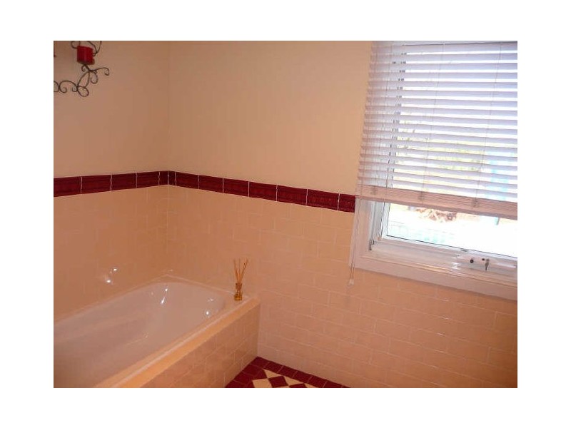 8 Drury Lane, Milton NSW 2538