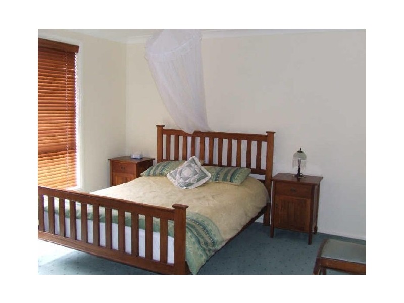 15 Manyana Drive, Manyana NSW 2539