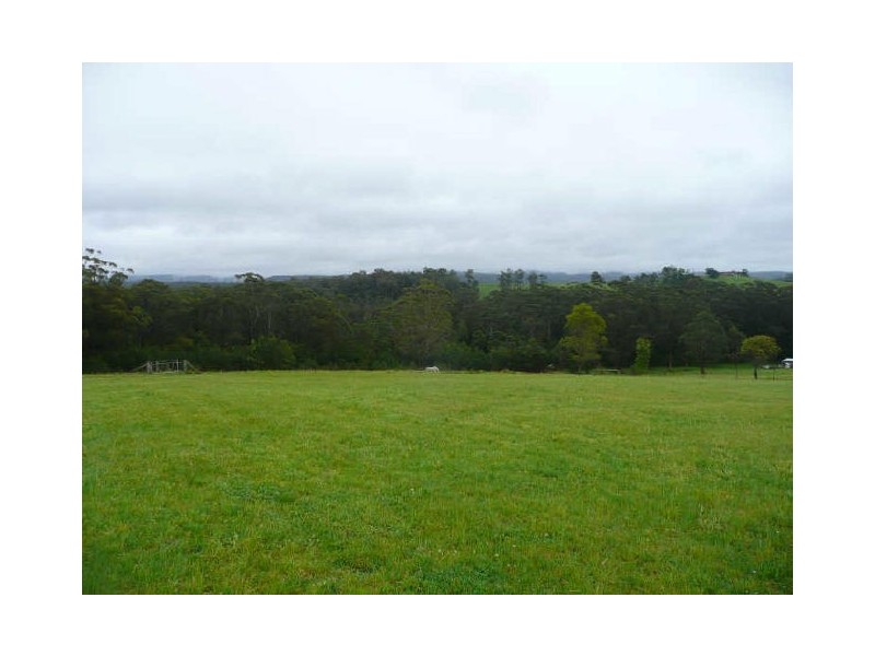 4 Cornfield Parade, Fishermans Paradise NSW 2539