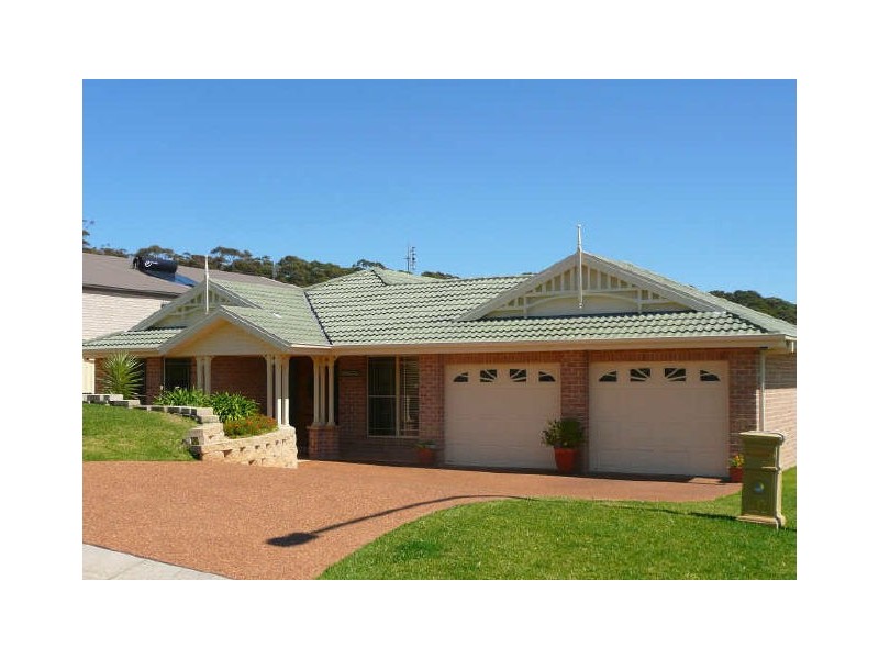 10 Everett Court, Mollymook NSW 2539