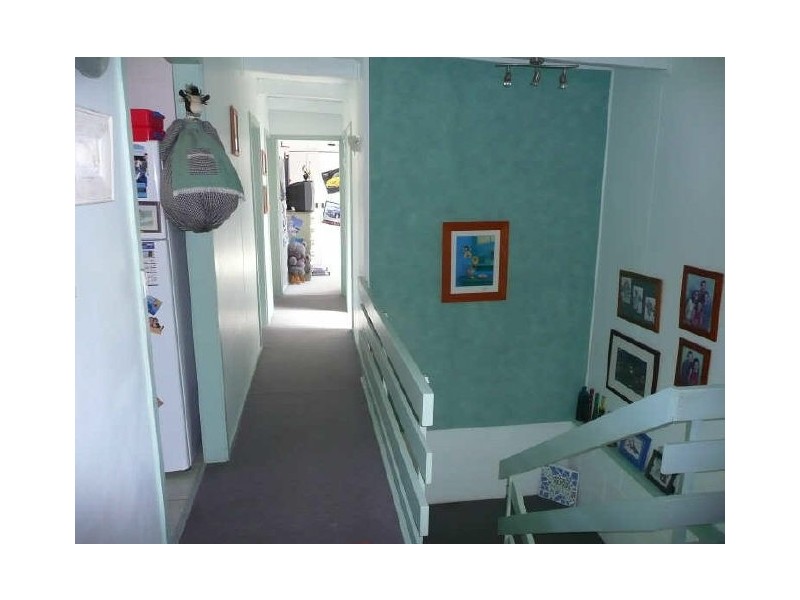 11 Bangalow Street, Narrawallee NSW 2539