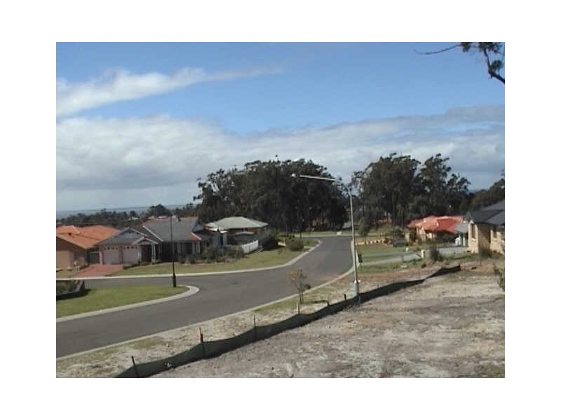 101 Golden Wattle Drive, Ulladulla NSW 2539