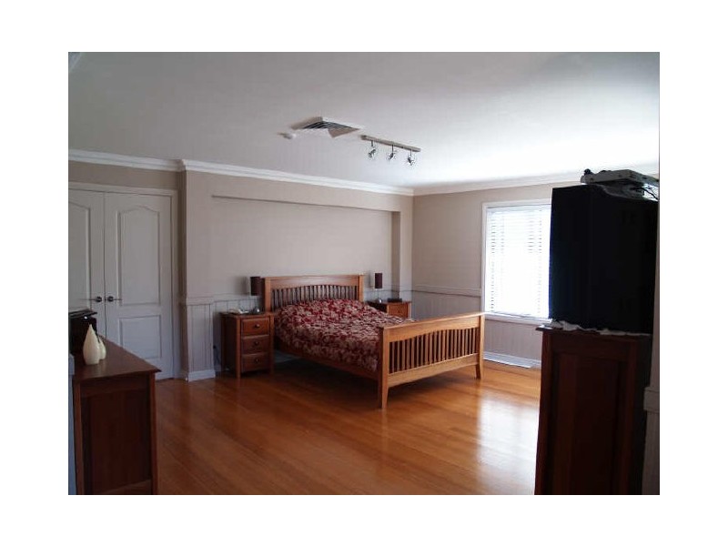 12 Ireland Street, Burrill Lake NSW 2539