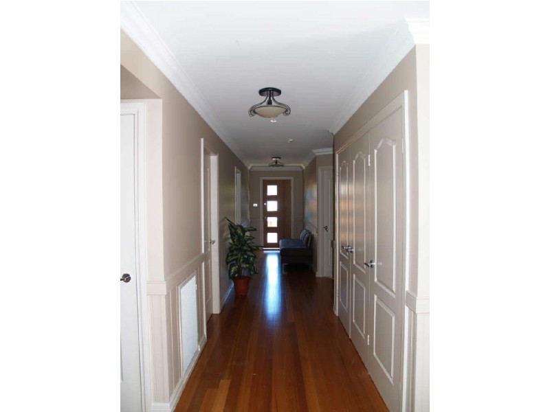 12 Ireland Street, Burrill Lake NSW 2539