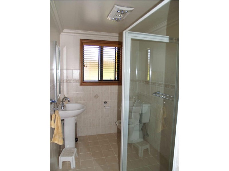 12 Ireland Street, Burrill Lake NSW 2539