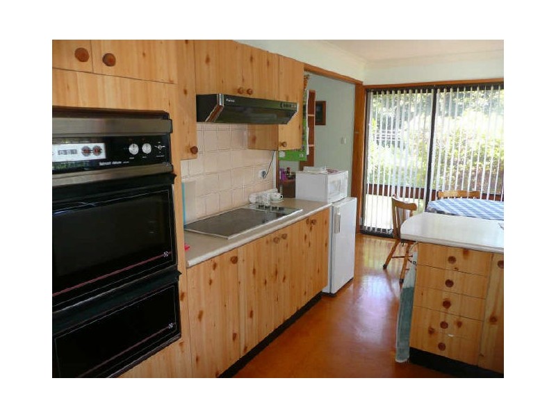 2 Fairview Place, Mollymook NSW 2539