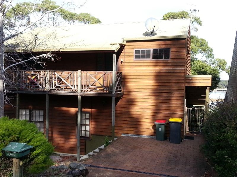 92 Canberra Cres, Burrill Lake NSW 2539