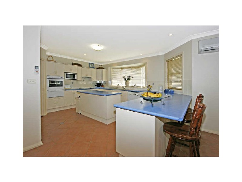 10 Royal Mantle Drive, Ulladulla NSW 2539