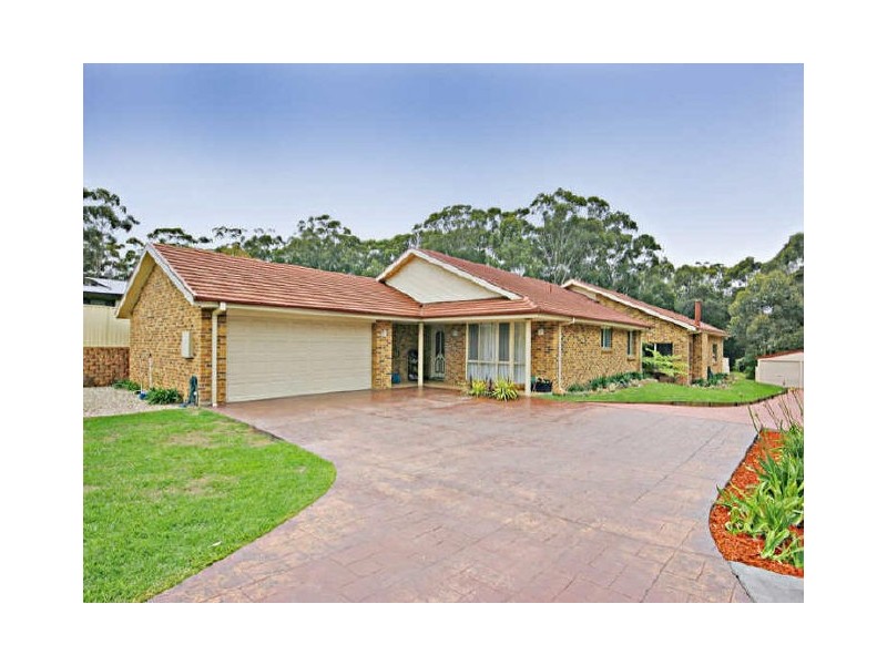 10 Royal Mantle Drive, Ulladulla NSW 2539