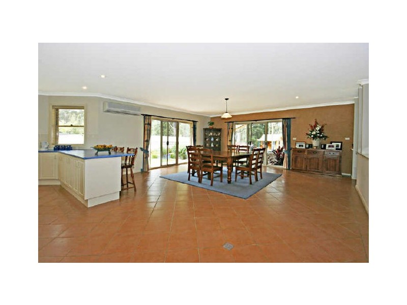 10 Royal Mantle Drive, Ulladulla NSW 2539